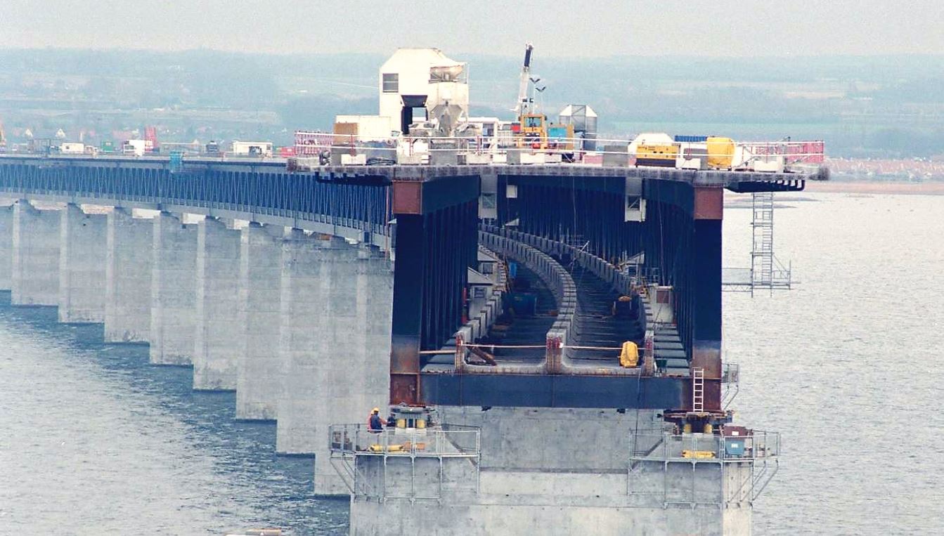 Öresundsbron byggs