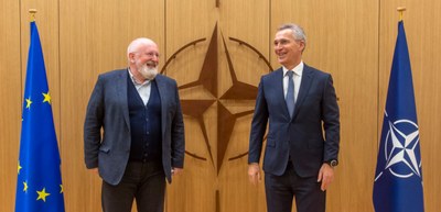 Frans Timmermans och Jens Stoltenberg