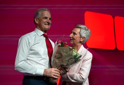 Statsminister Støre, avtroppende LO-leder Følsvik, foto: Kirsten Lia/LO