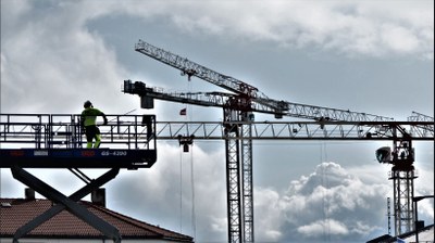 Många dödsolyckor i arbetet i Sverige fick alarmet att gå Många dödsolyckor i arbetet i Sverige fick alarmet att gå